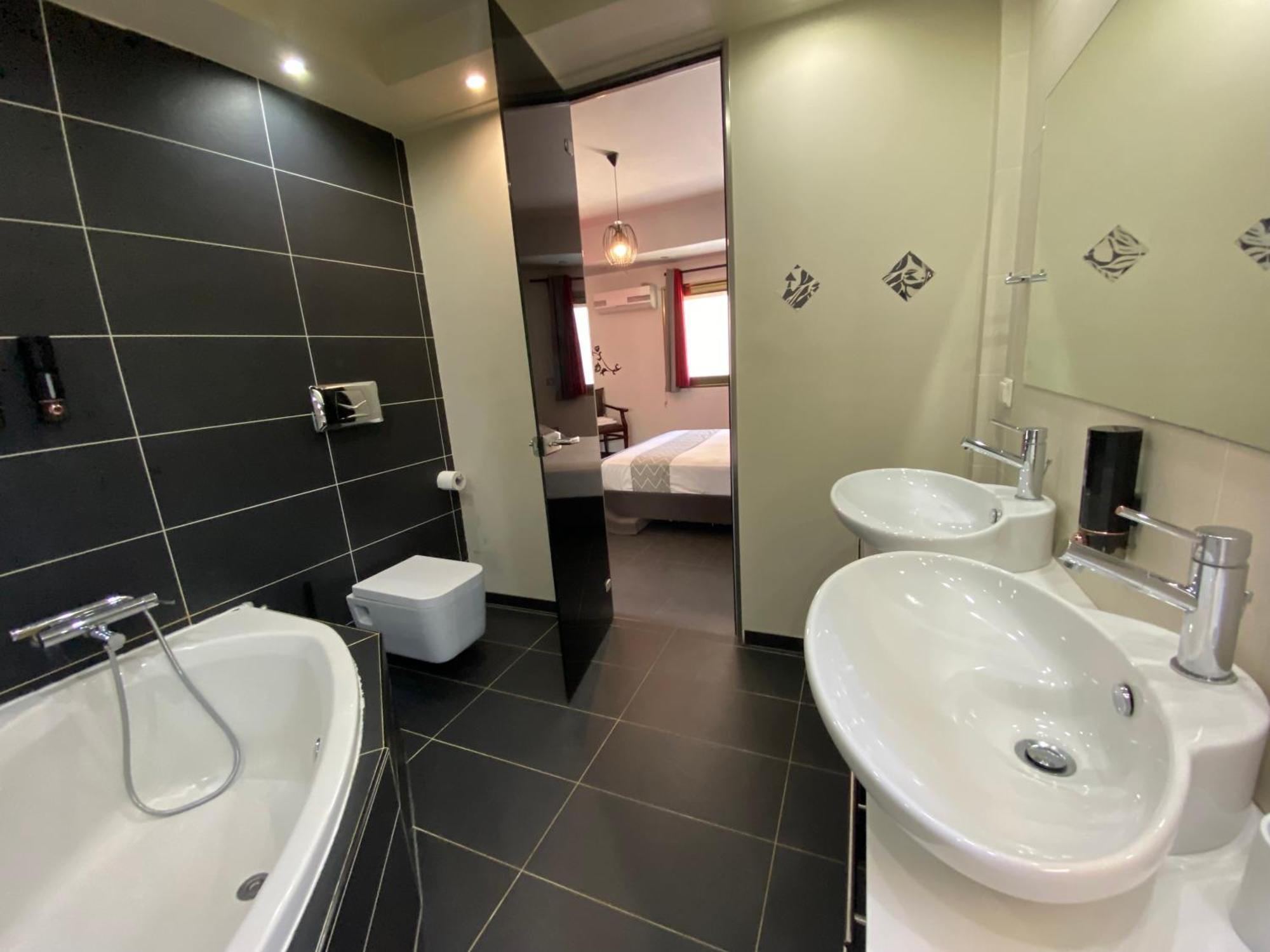 Luxury View Apartment 10Min From Athens Airport Koropion Exterior photo