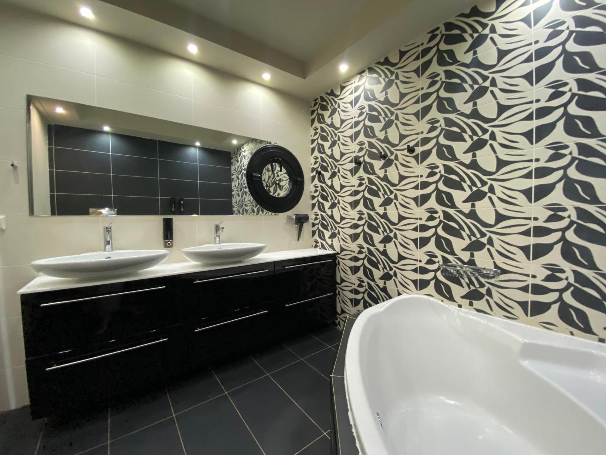 Luxury View Apartment 10Min From Athens Airport Koropion Exterior photo